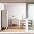 Chambre Trio Ashi Argile Lit bébé évolutif 70x140cm + Commode + Armoire - quax