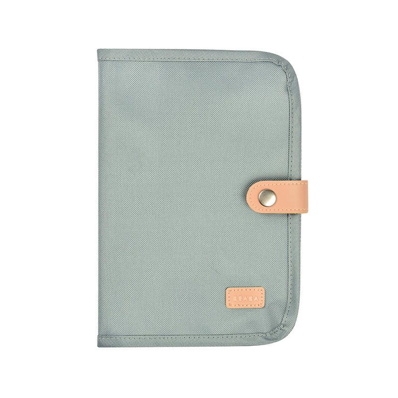 Protege Carnet De Sante Vert Sauge - beaba