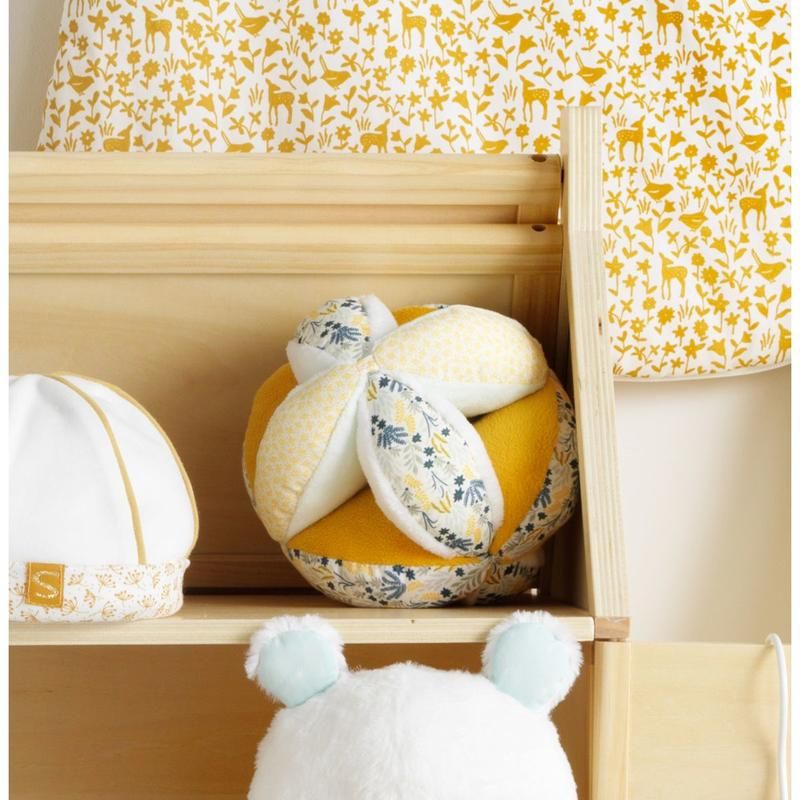 Balle Sensorielle Promenons Nous 18cm - sauthon baby deco