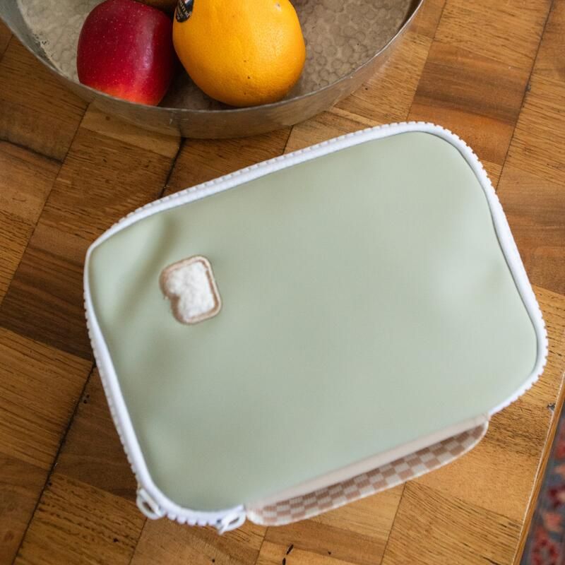 Trousse à gouter isotherme Faro Vert de Gris - beaba