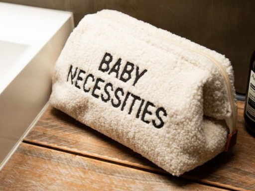 La trousse de toilette de bébé